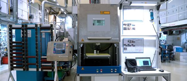 The REA JET CO2 laser cabin in Linhardt's quality assurance department